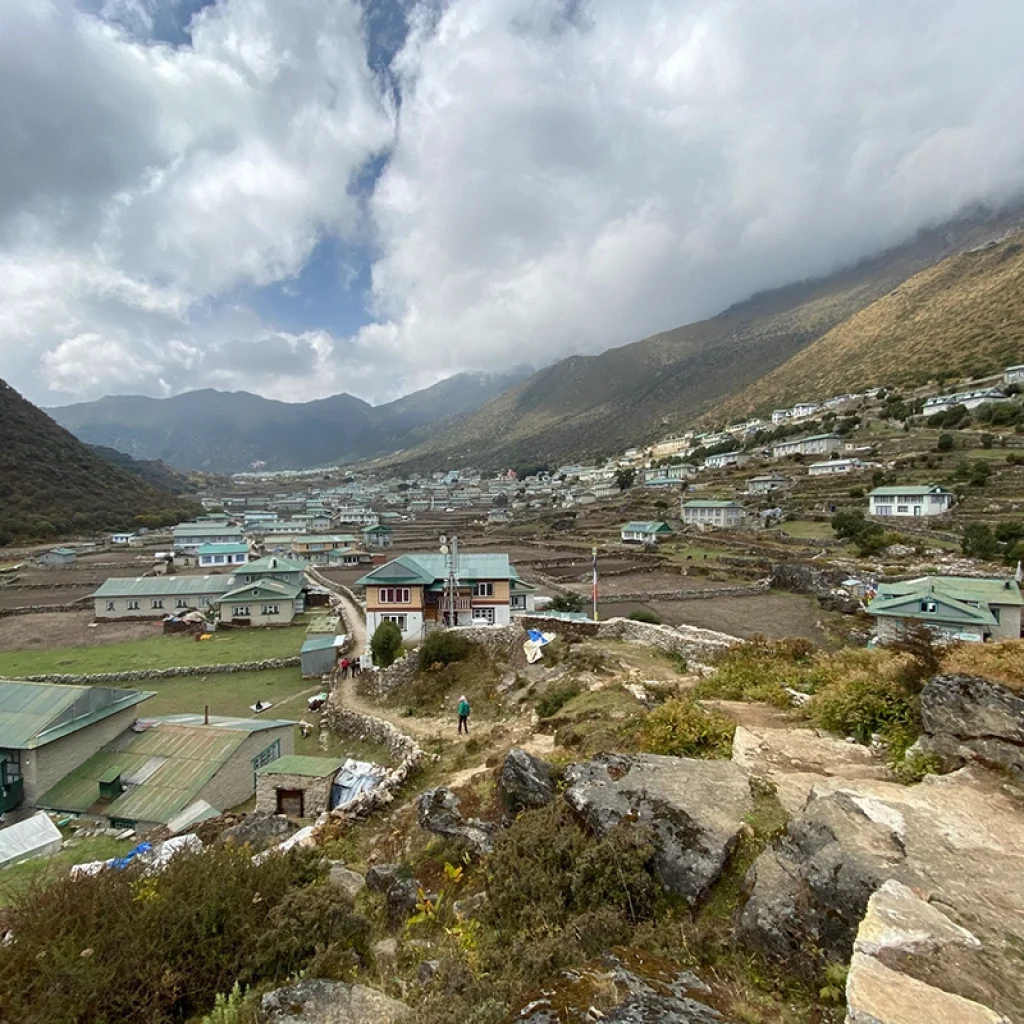 khumjung-village-sherpa-khumbu-nepal
