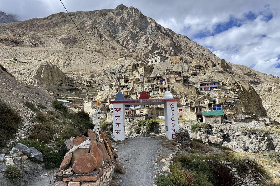 phu-village-gate-entrance-nar-phu-valley-annapurna-region-nepal-himalayas