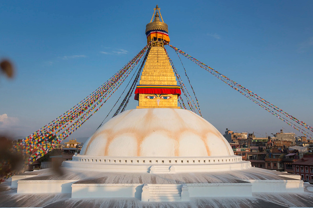 boudhanath-stupa-golden-spire-prayer-flags